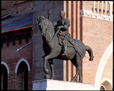 Reiterporträt von Gattamelata, 1453 (Bronze) von Donatello